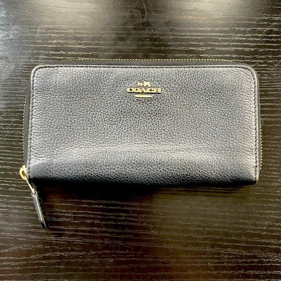Handbags - Coach Black Leather Long Zip Wallet